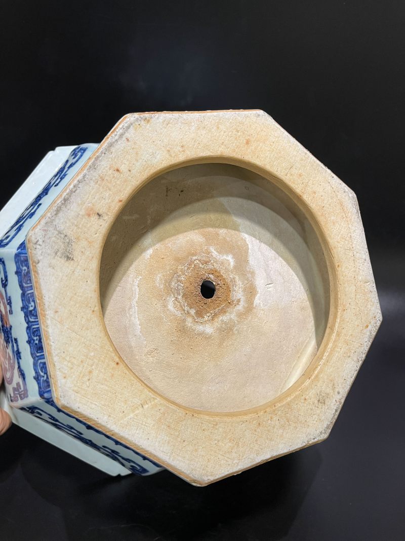 清乾隆 青花团花纹六方大花盆 - 图10
