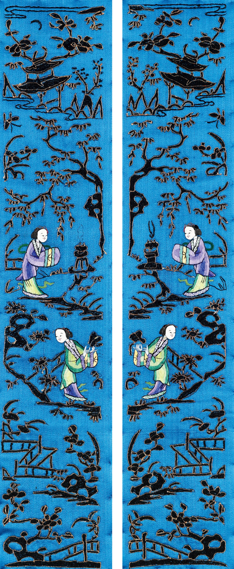 清 蓝缎地彩绣庭院仕女纹挽袖