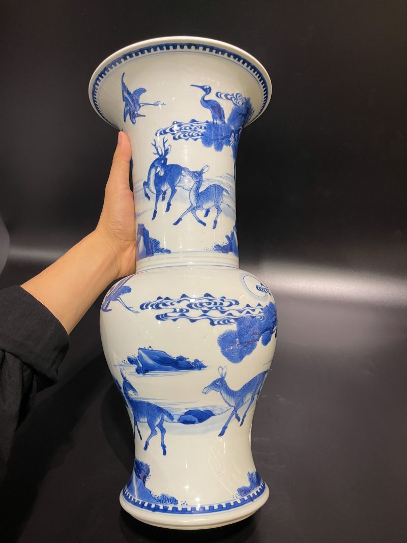清康熙 青花山水松鹤延年凤尾尊 - 图4
