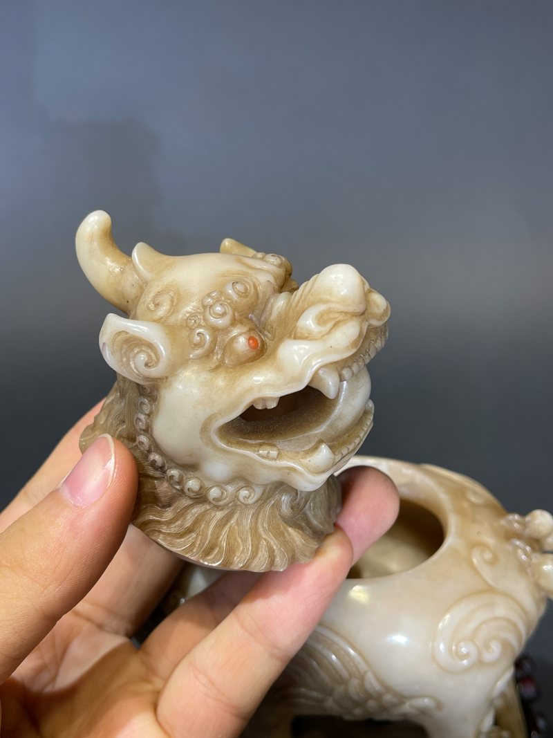 清 寿山石甪端香薰 - 图9