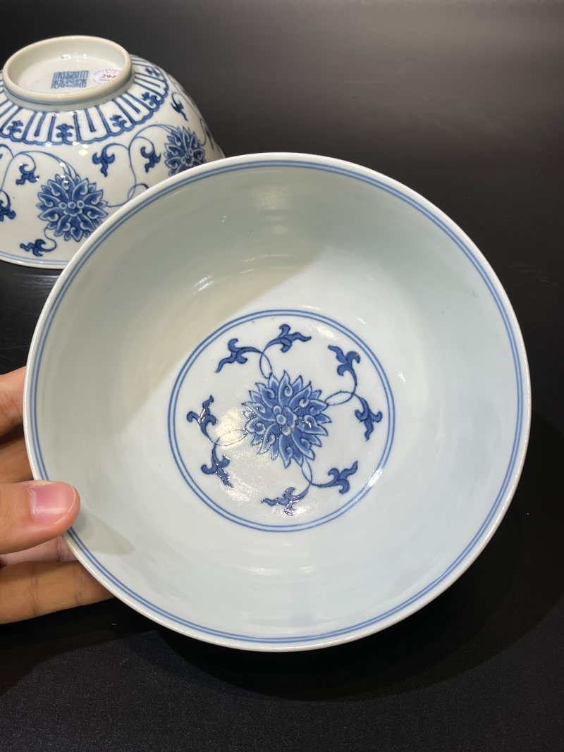 清道光 青花缠枝莲纹碗一对 - 图16