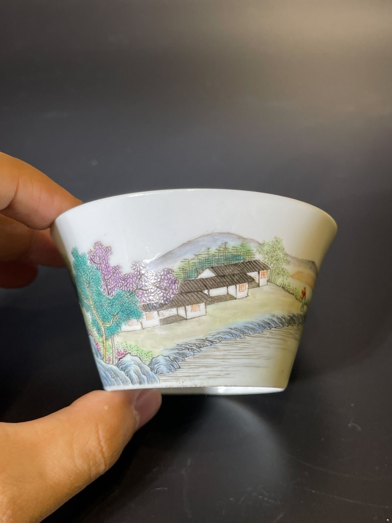 民国 粉彩山水纹马蹄杯 - 图4