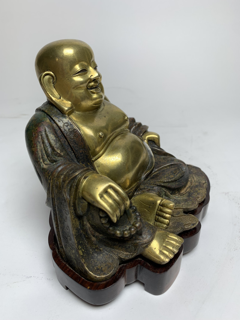明 铜局部鎏金弥勒佛坐像 - 图5