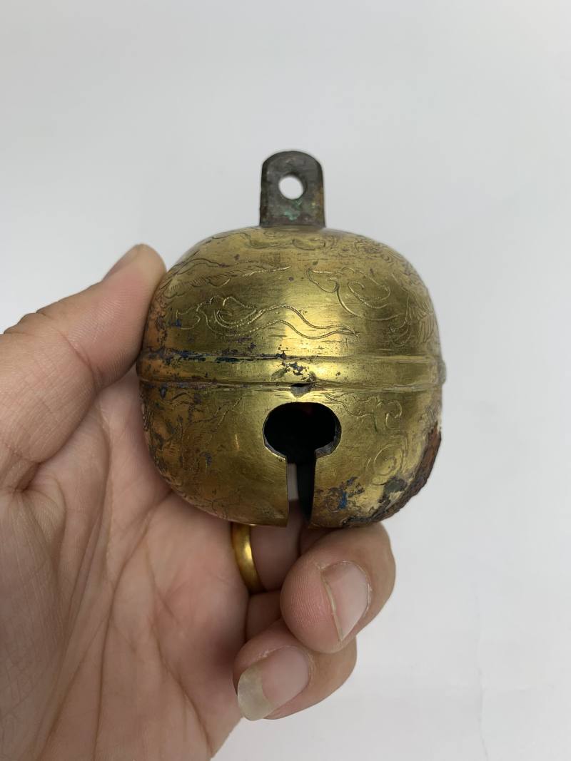 明 铜鎏金錾刻凤鸟纹马铃一对 - 图12