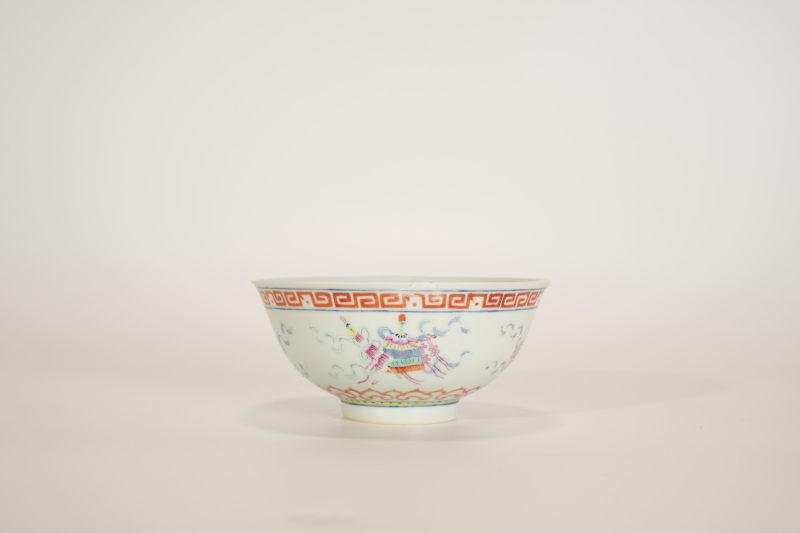 Lot850 清道光 粉彩八宝纹碗 - 图2
