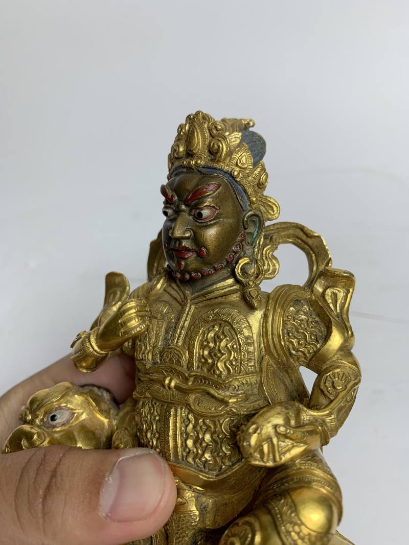清乾隆 铜鎏金财宝天王坐像 - 图4
