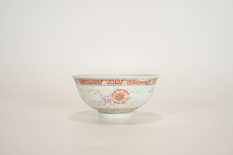 Lot850 清道光 粉彩八宝纹碗 - 图3
