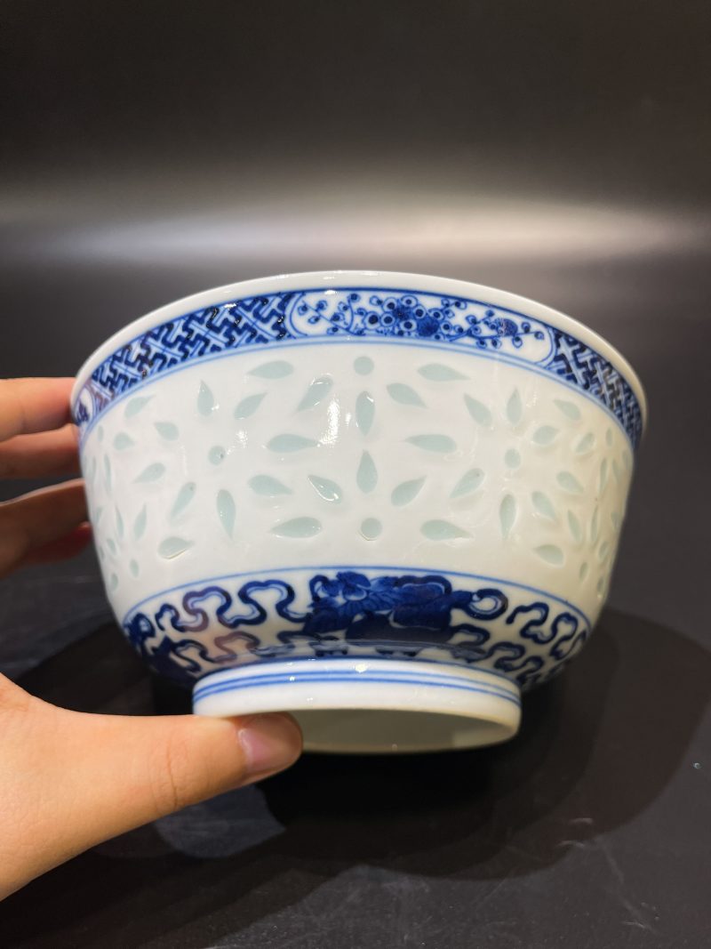 清光绪 青花云龙纹玲珑碗 - 图3