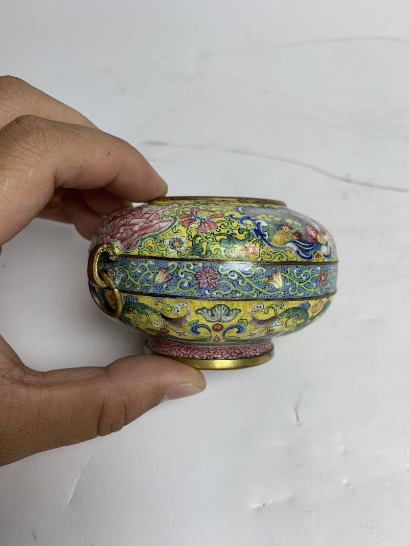 清乾隆 铜胎画珐琅西洋人物图活环耳水丞 - 图3