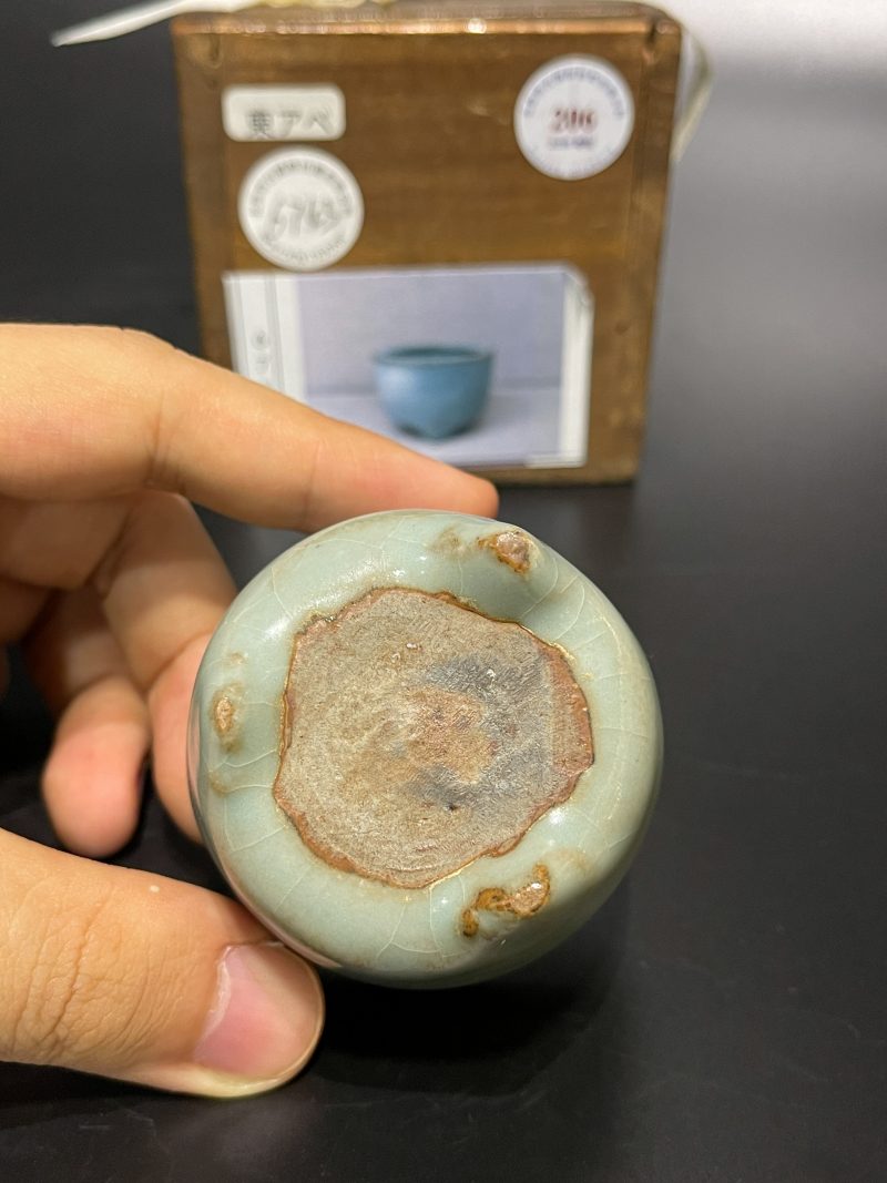 明 龙泉窑三足小琴炉 - 图10