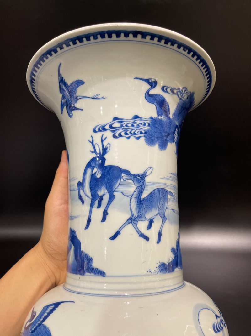 清康熙 青花山水松鹤延年凤尾尊 - 图9
