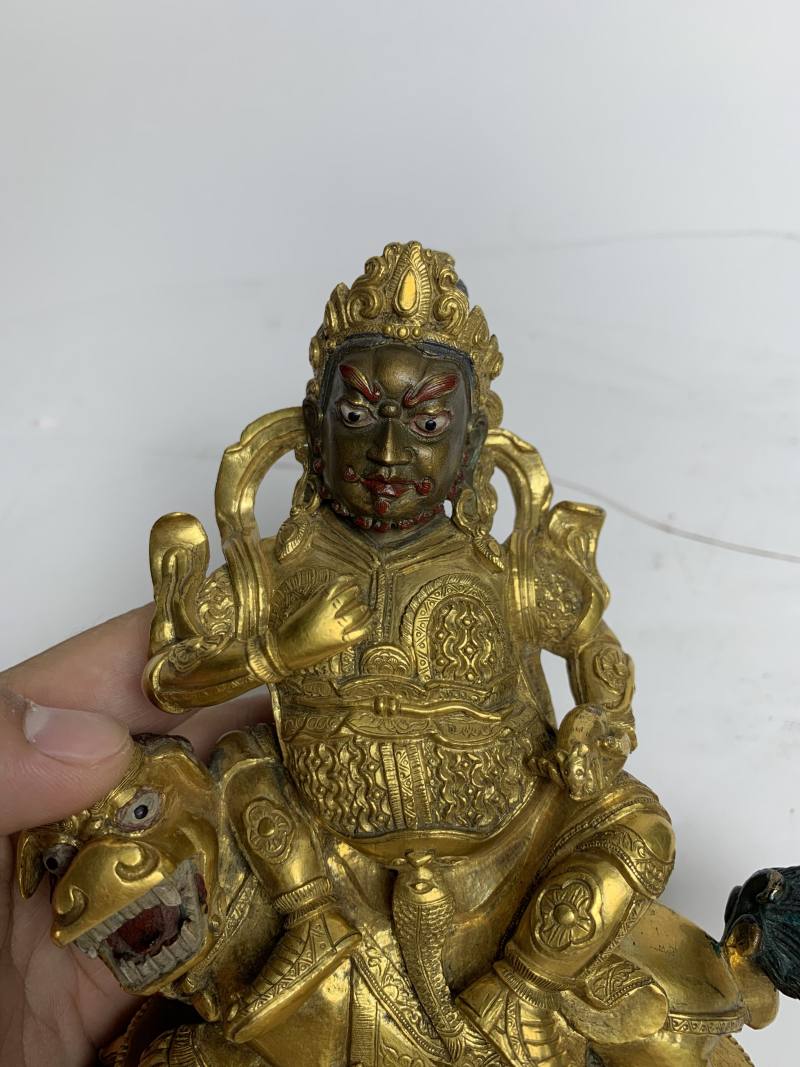 清乾隆 铜鎏金财宝天王坐像 - 图6