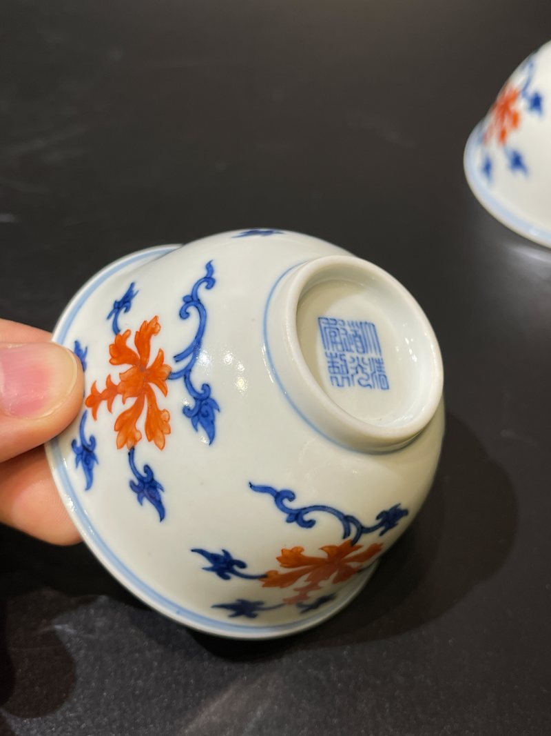 清道光 青花矾红宝相花纹茶圆一对 - 图18