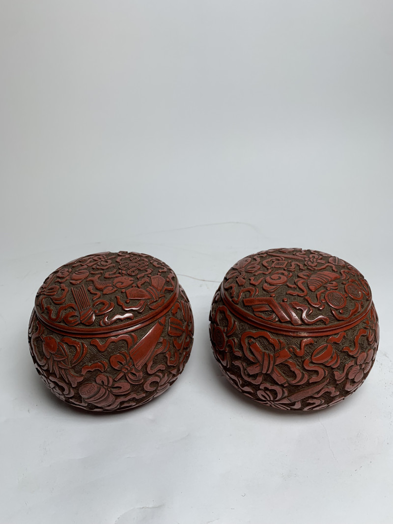明 剔红八吉祥纹围棋盒一对 - 图3