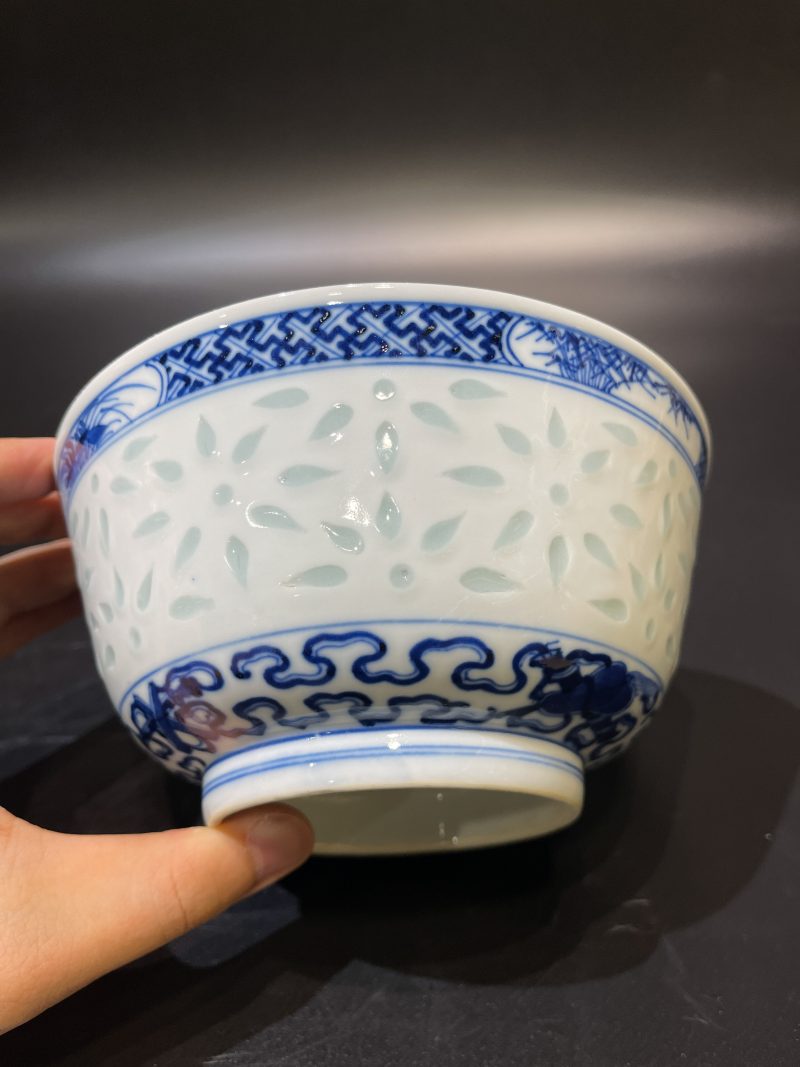 清光绪 青花云龙纹玲珑碗 - 图6