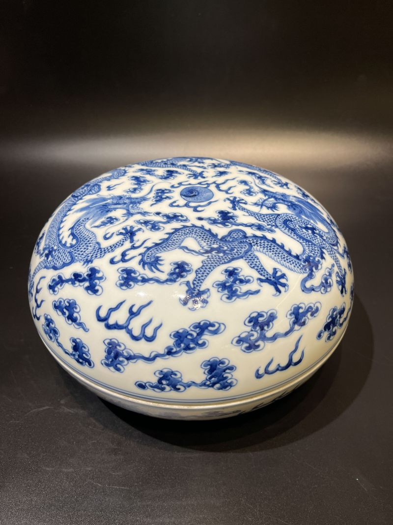 清晚期 青花云龙戏珠纹捧盒 - 图3