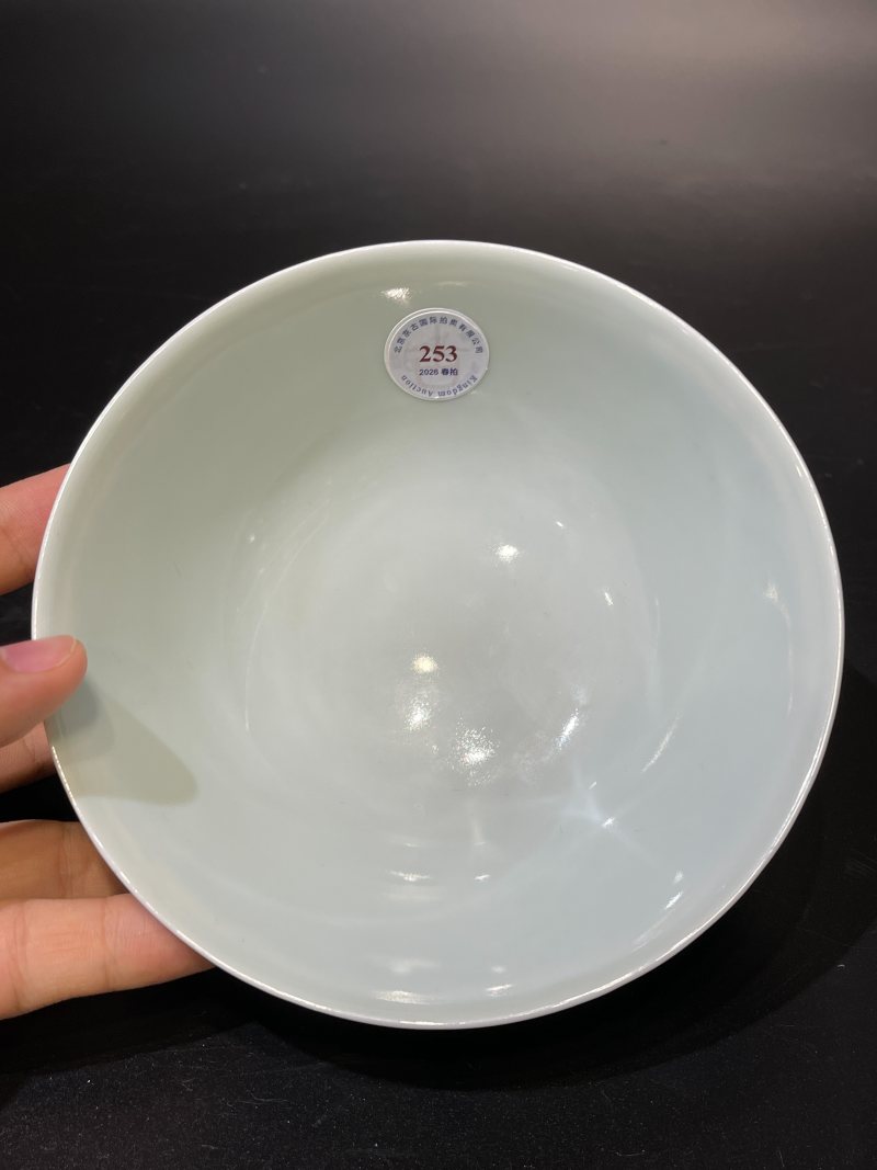 清乾隆 青花云龙纹碗 - 图8