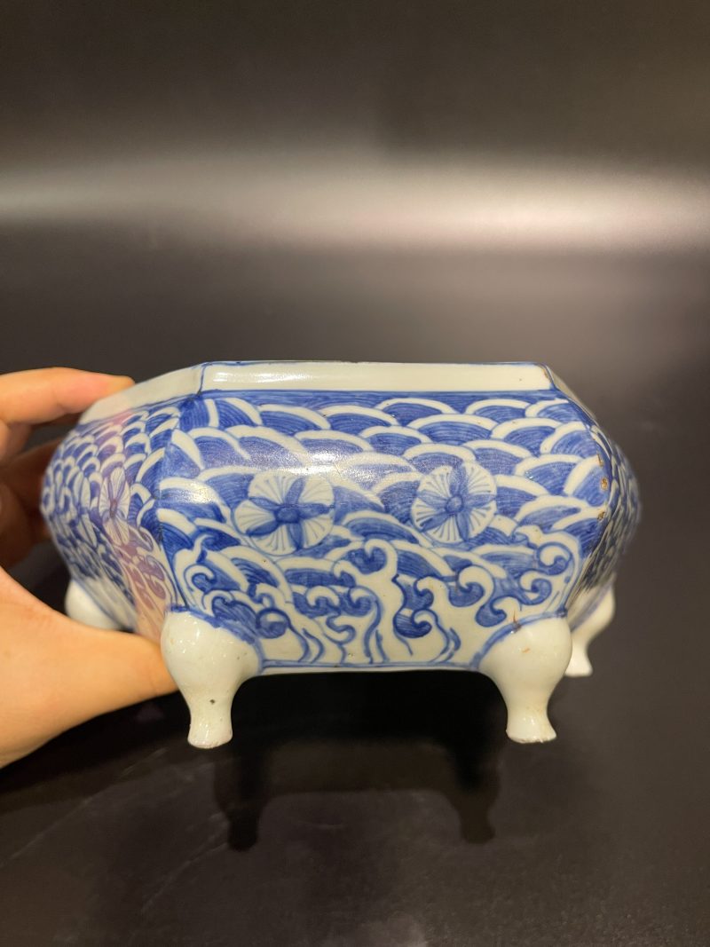 明晚期 青花落花流水六方形洗 - 图4