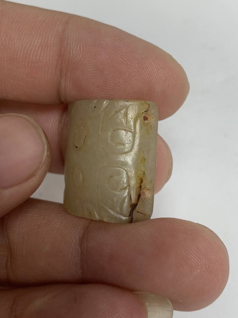 明 白玉饕餮纹珮 - 图4