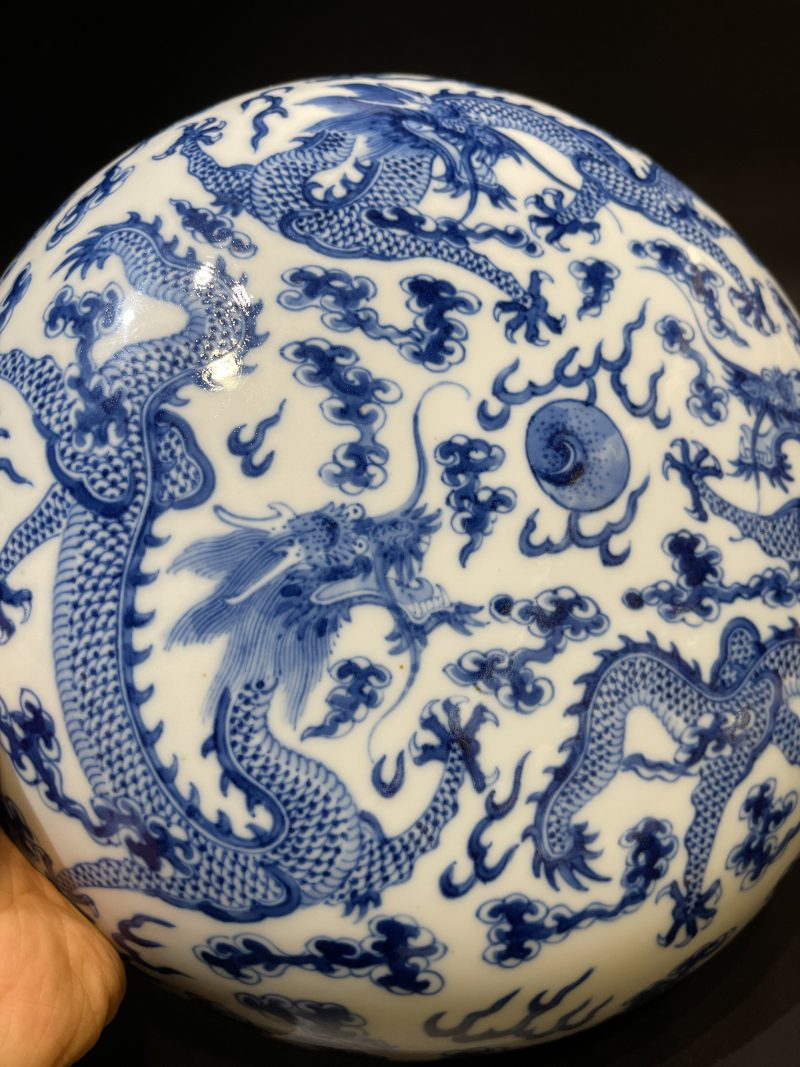 清晚期 青花云龙戏珠纹捧盒 - 图6