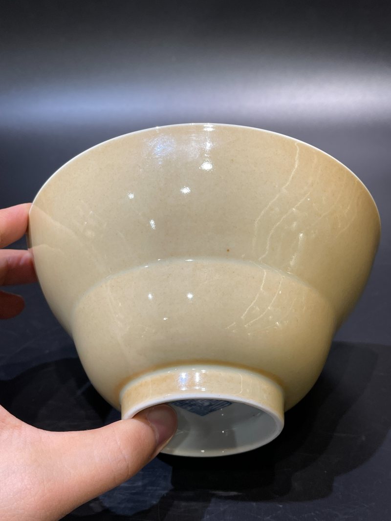 清乾隆 米黄釉折腰碗 - 图4