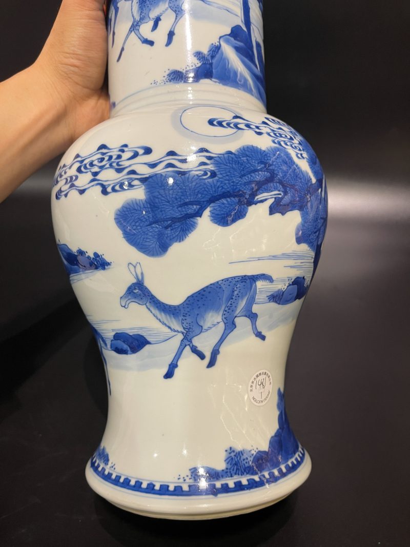 清康熙 青花山水松鹤延年凤尾尊 - 图15
