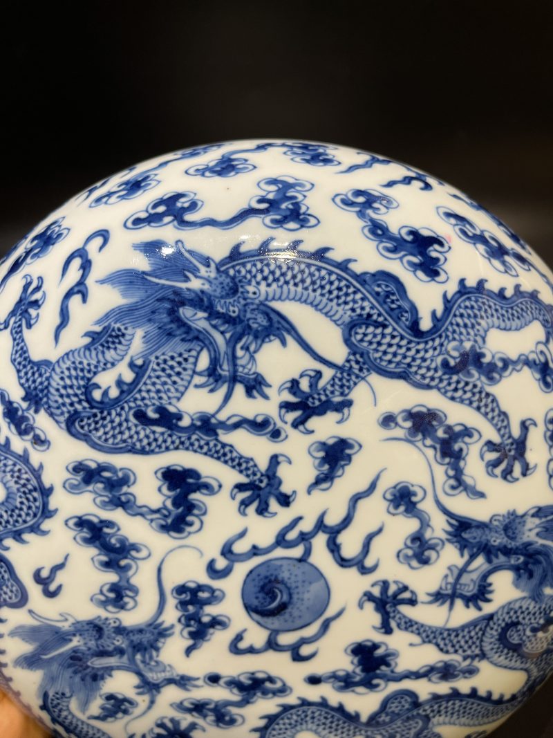 清晚期 青花云龙戏珠纹捧盒 - 图7
