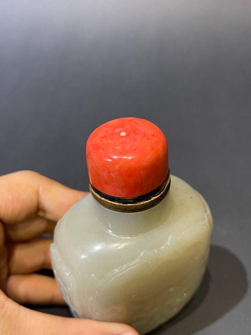 清 白玉兽面纹鼻烟壶 - 图7