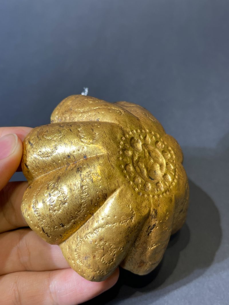 明 纯金花形杯 - 图9