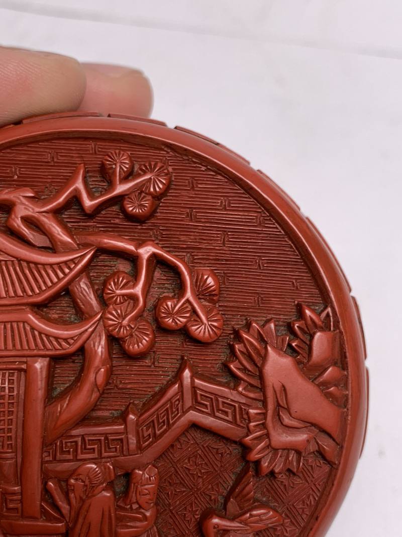 明早期 剔红楼阁人物小圆盒 - 图5