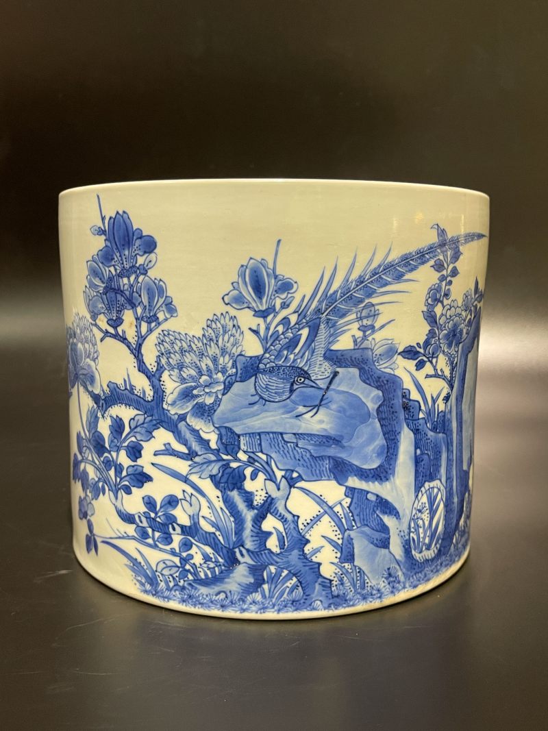 清康熙 青花雉鸡牡丹纹笔筒 - 图2