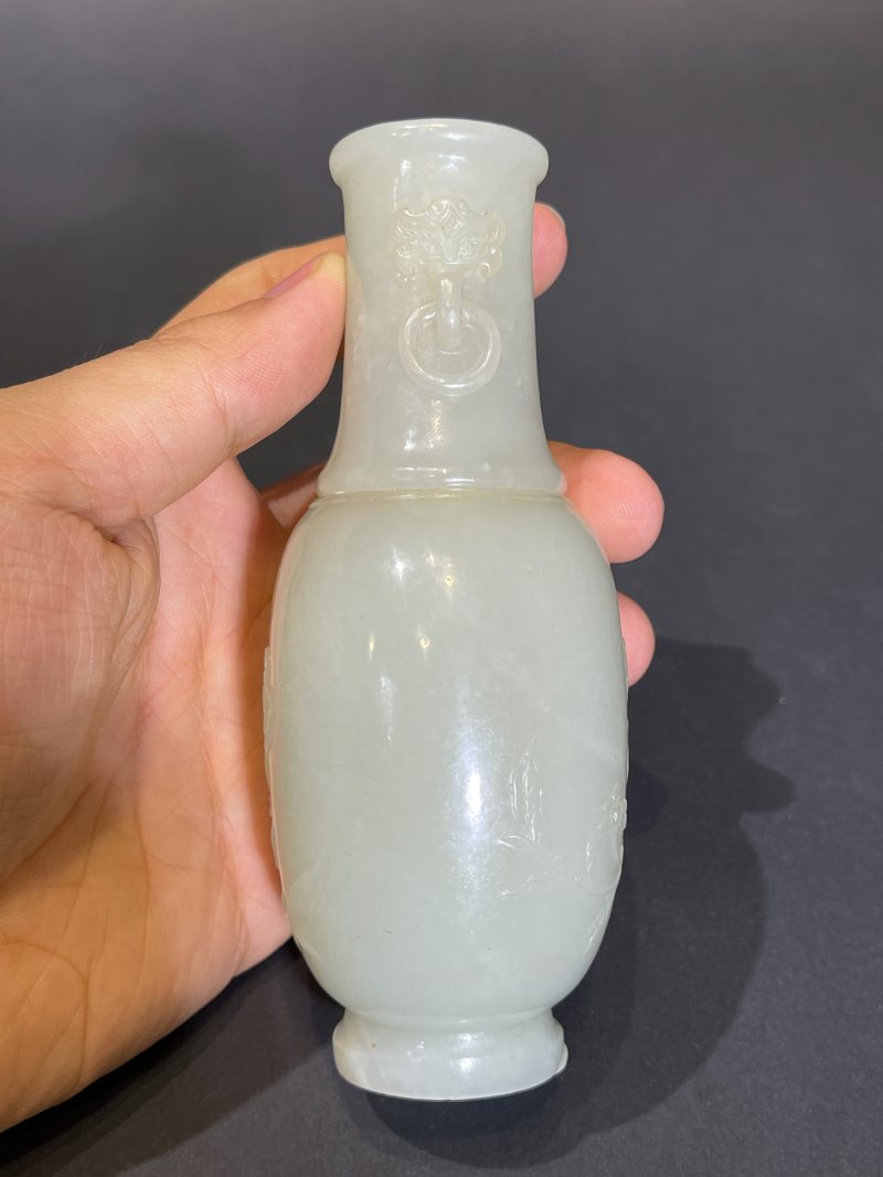 清乾隆 白玉双耳小瓶 - 图6