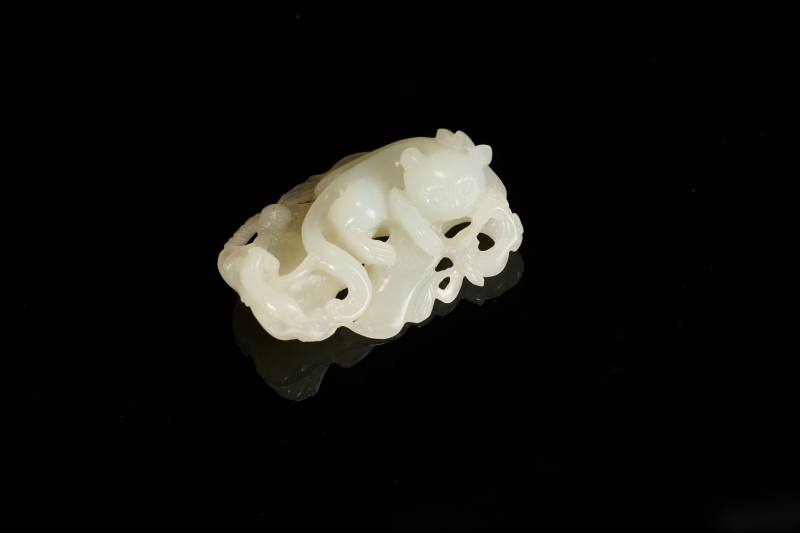 Lot1056 清乾隆 白玉一夜双欢 - 图2