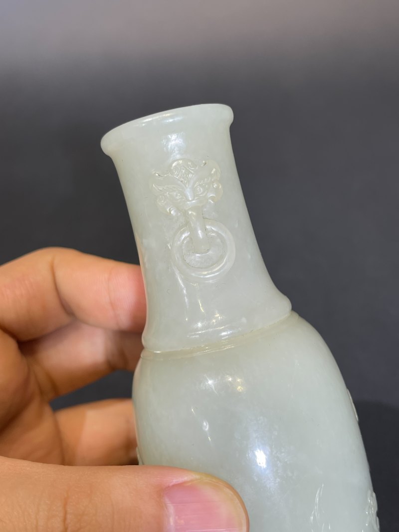 清乾隆 白玉双耳小瓶 - 图7