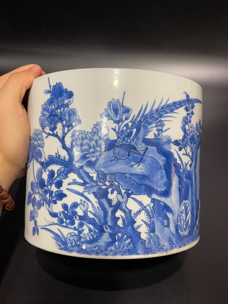 清康熙 青花雉鸡牡丹纹笔筒 - 图3