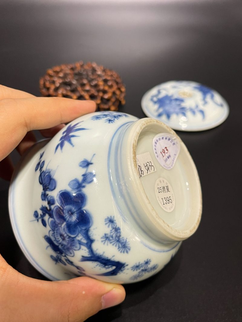 明崇祯 青花折枝花卉纹香薰 - 图12