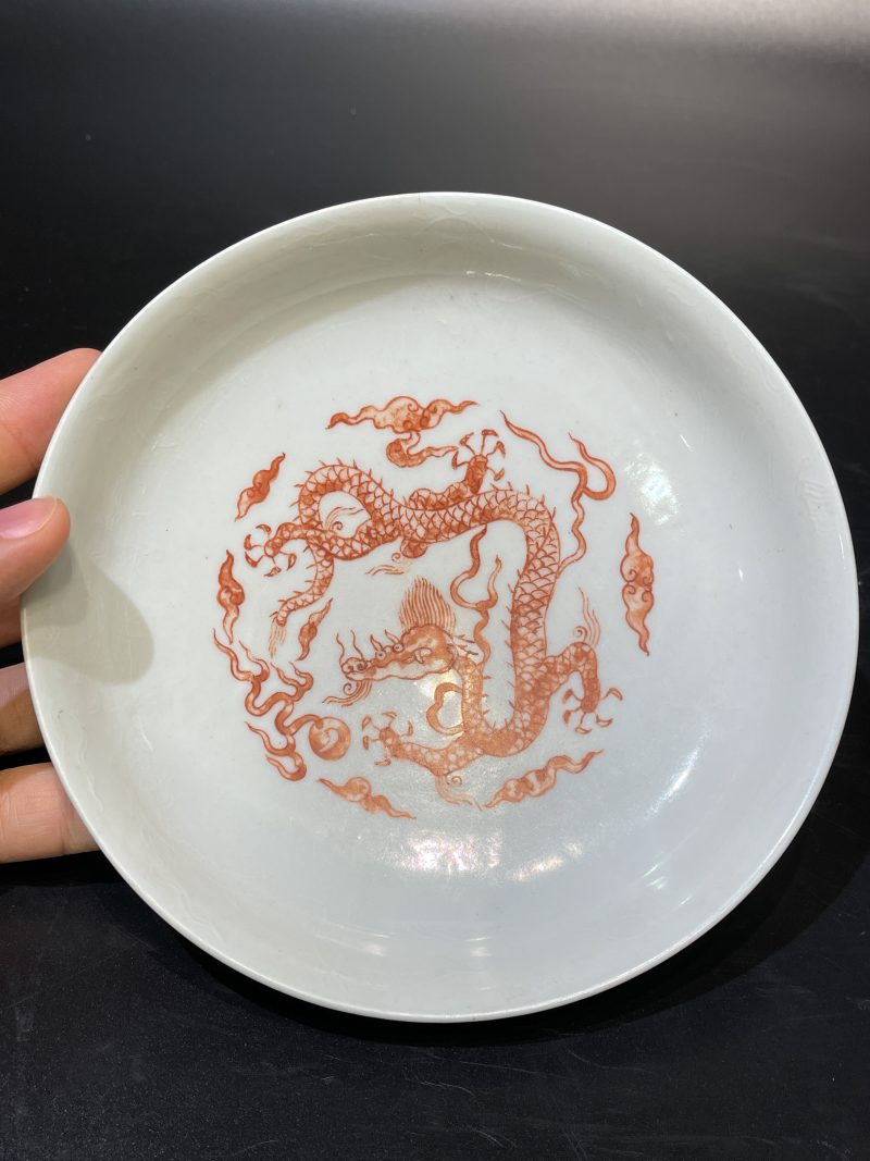 清康熙 矾红龙纹盘一对 - 图3