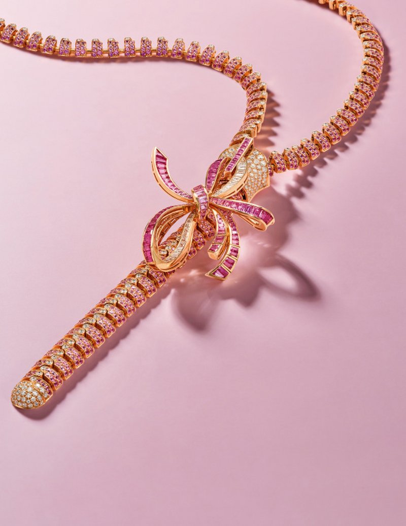 梵克雅宝（Van Cleef&Arpels）设计 粉色蓝宝石及钻石项链