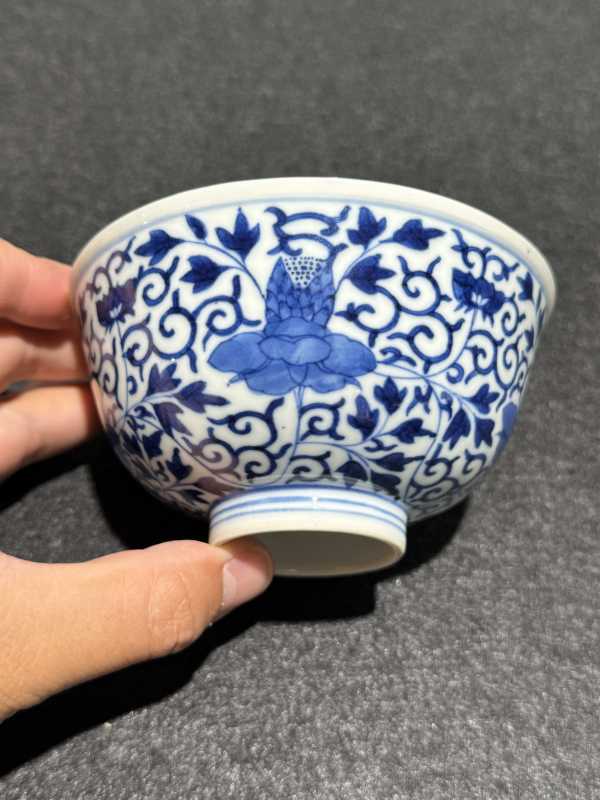 清光绪 青花花卉纹碗一对 - 图11