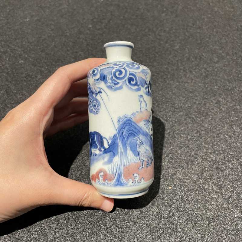 清乾隆 青花釉里红十二生肖图瓶 - 图5