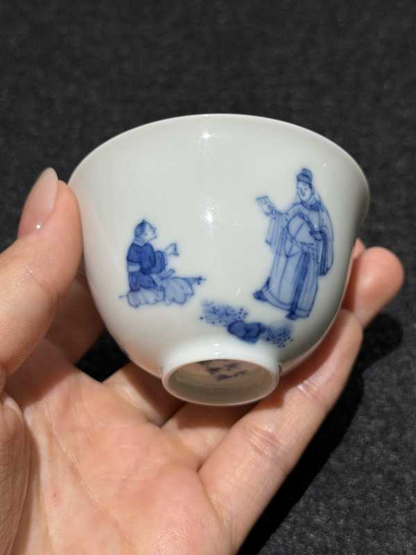 清康熙 青花人物杯 - 图5
