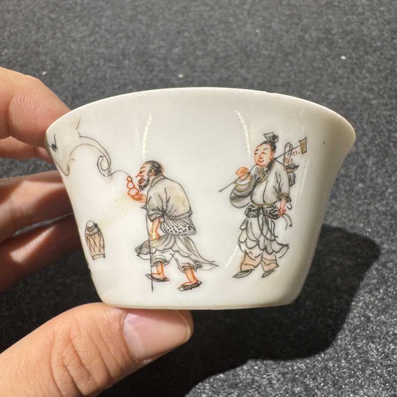清雍正 墨彩人物故事图马蹄杯一组四件 - 图21