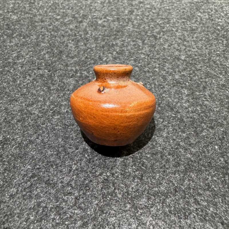明 酱釉小罐 - 图2