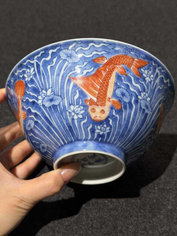 清康熙 青花矾红鱼纹碗 - 图3