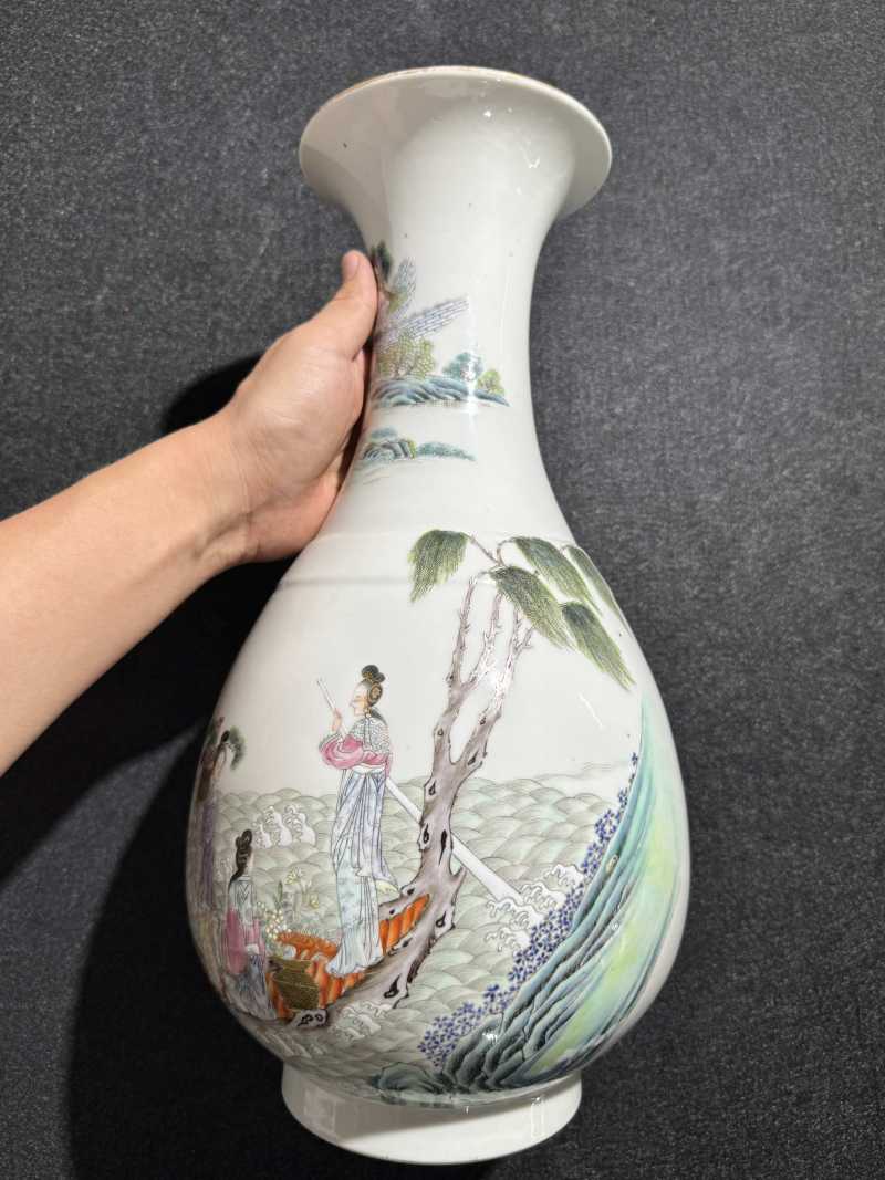 民国 粉彩群仙祝寿图瓶一对 - 图13