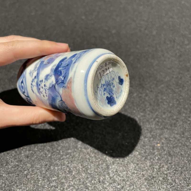 清乾隆 青花釉里红十二生肖图瓶 - 图9