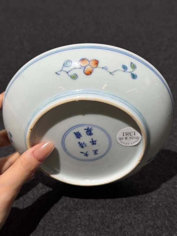 清雍正 斗彩瑞果纹盘 - 图5