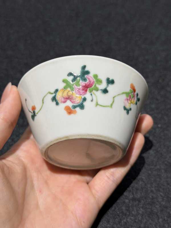 清雍正 粉彩折枝花卉纹马蹄杯一组十只 - 图18