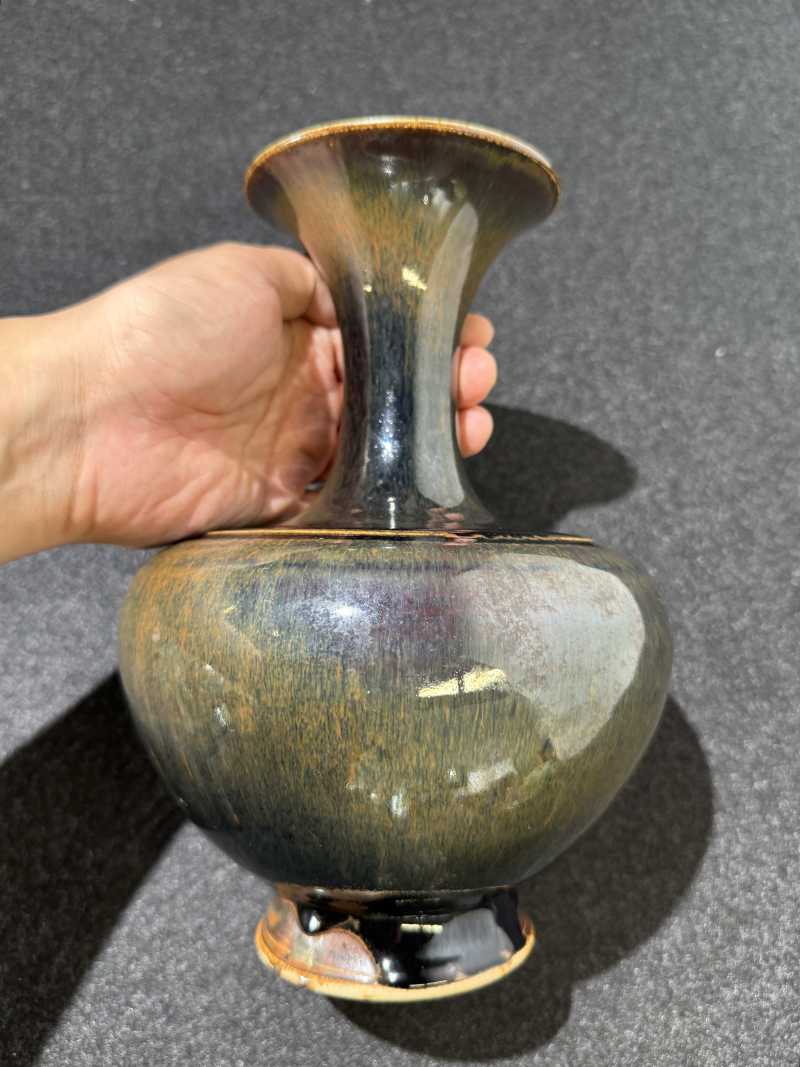 明 窑变釉盘口长颈瓶 - 图3