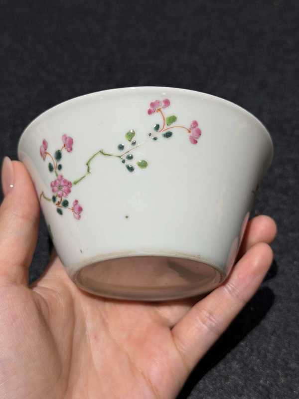 清雍正 粉彩折枝花卉纹马蹄杯一组十只 - 图9